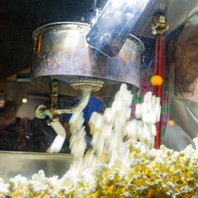 B Razzauti Roberta Livorno Li B2 La Venditrice Di Pop Corn