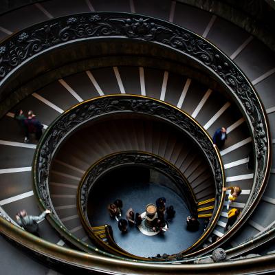 B Montan Ilaria Milano B2 La Scala Elicoidale Del Momo