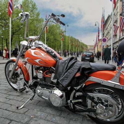 C Zenere Paolo 36078 C2 Moto In Attesa