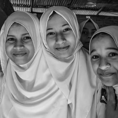 A Menesini Laura Lucca Lu A1 A Scuola In Bangladesh